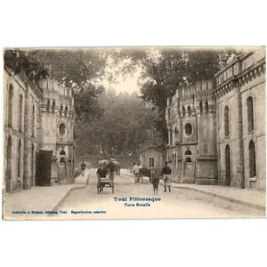 Toul Pittoresque Porte Moselle Postcard